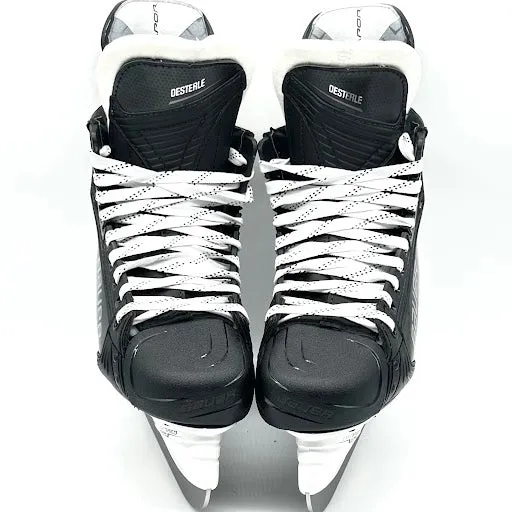 Bauer Vapor Hyperlite 2 - Pro Stock Hockey Skates - Size R7.75 L8.25