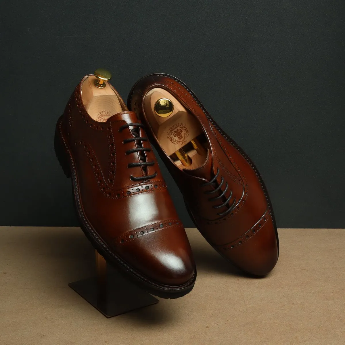 DARK BROWN BROGUE WITH CAP TOE IN LIGHT WEIGHT BY BRUNE & BARESKIN