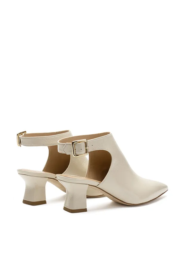 Gisele Pearl White Lack Buckle Shoes