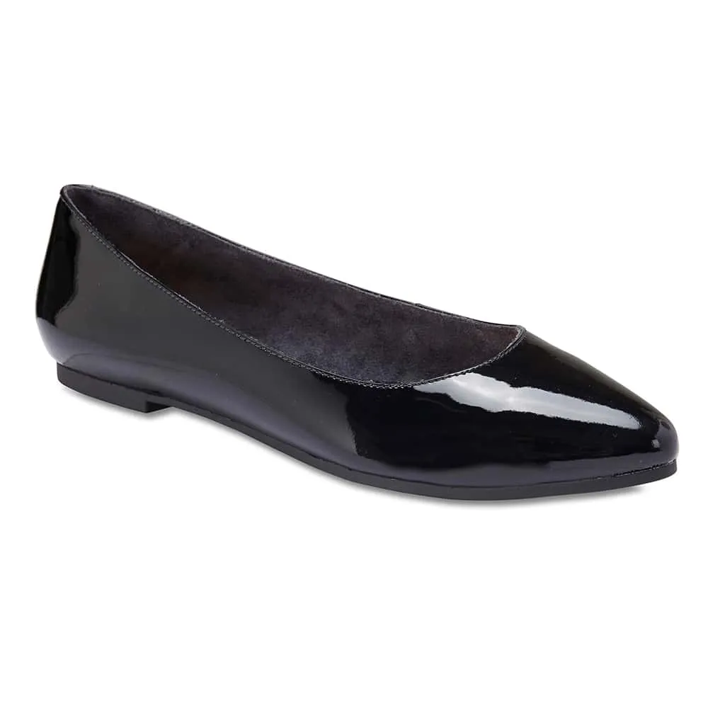 Lucia Flat in Black Patent