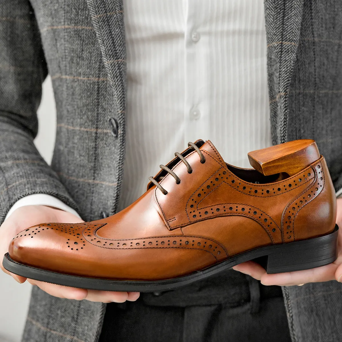 Men Classic Embossing Leather Oxford Shoes