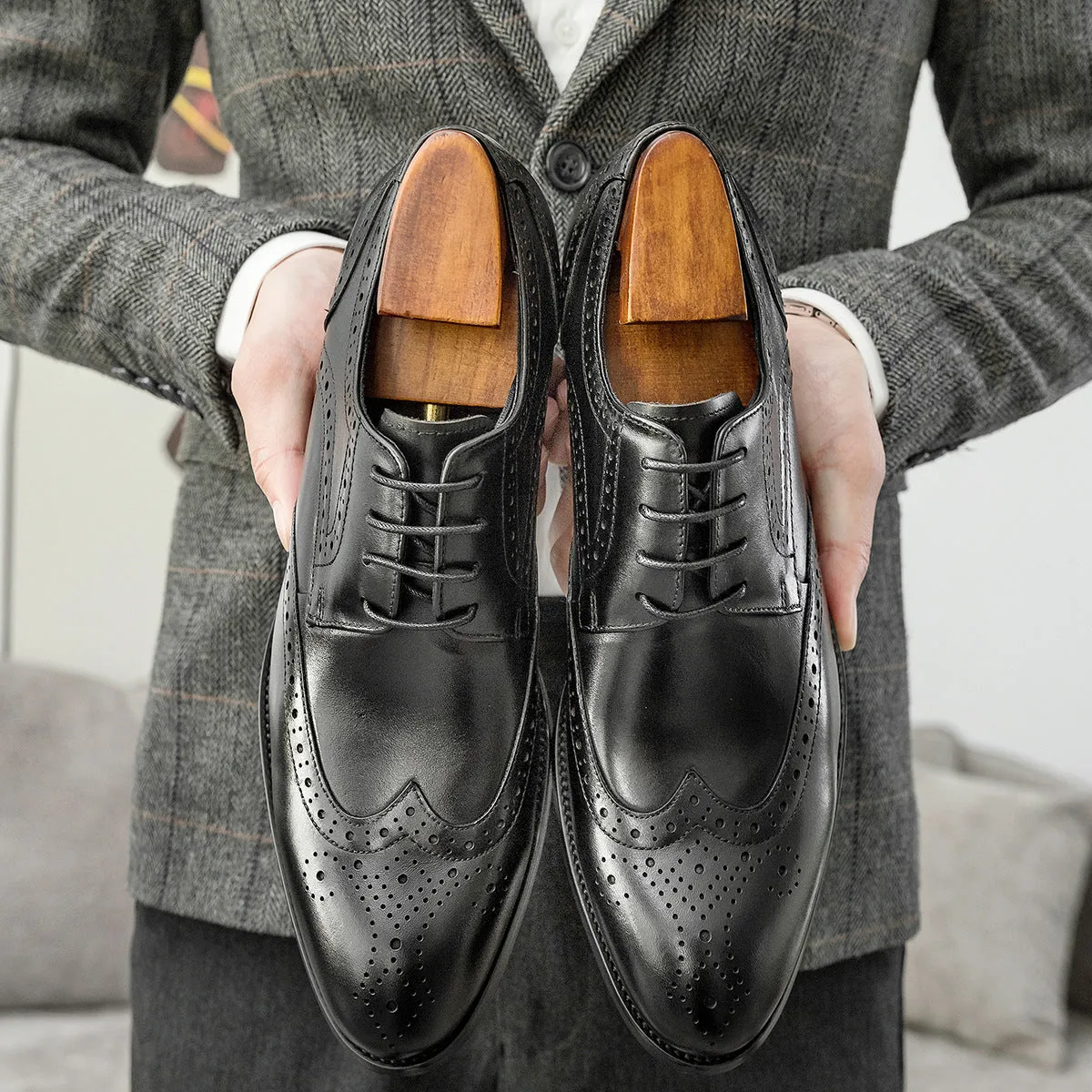 Men Classic Embossing Leather Oxford Shoes