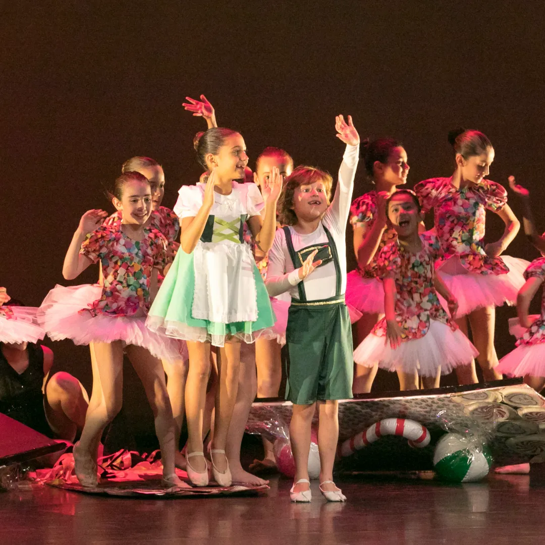 Musical Theatre | Age: 11-15y | Saturday at 01.15 - 2pm | More House School, Knightsbridge - Spring