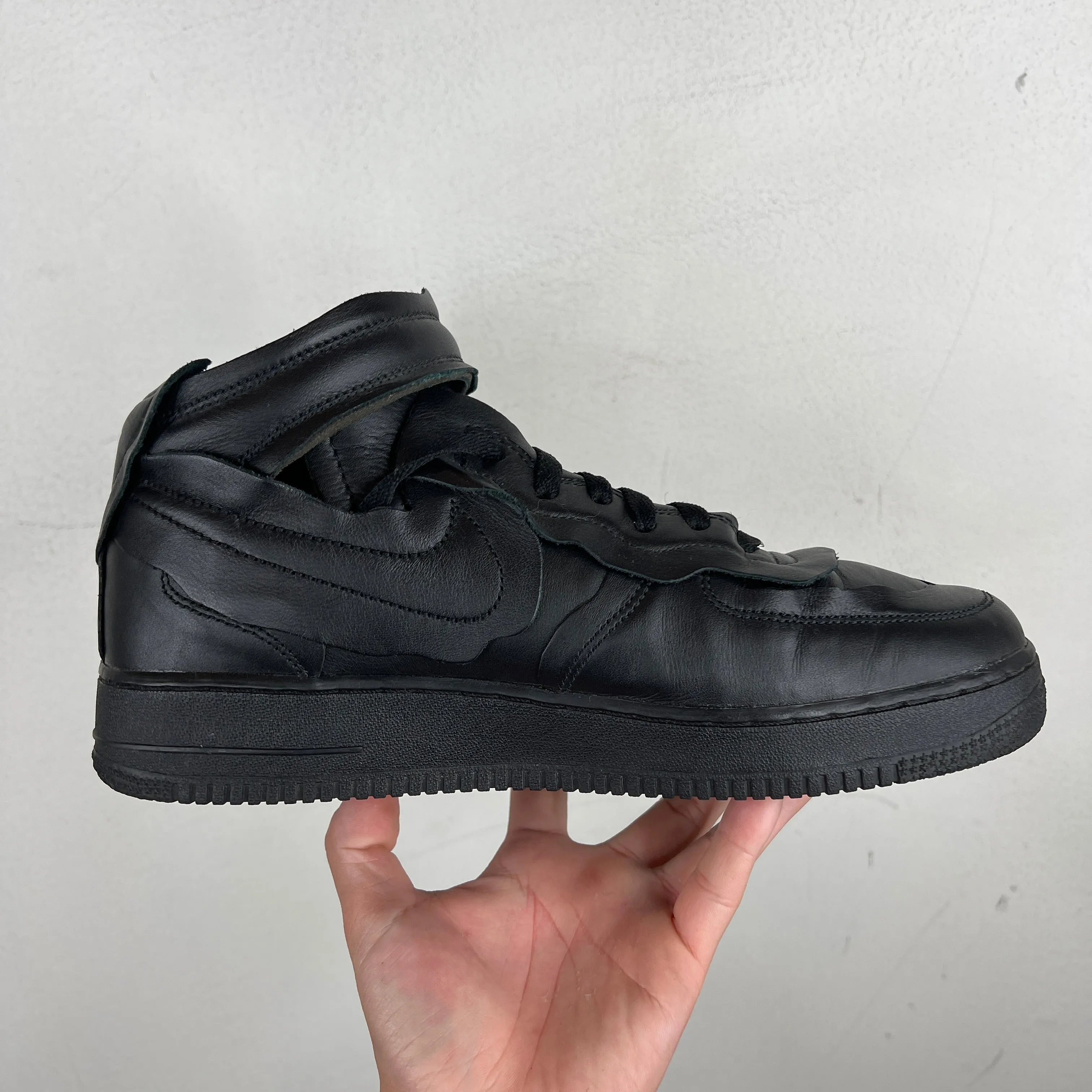 Nike x CDG Air Force 1 Mid