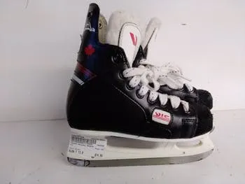 VIC USA Silver - Youth Hockey Skates - Size 3 (used) - Crazy Clearance Sale