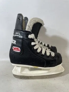 VIC USA Silver - Youth Hockey Skates - Size 3 (used) - Crazy Clearance Sale