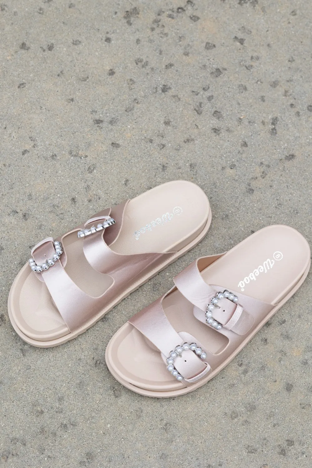 Weeboo Jewel of the Sea Faux Pearl Buckle Slide Sandals