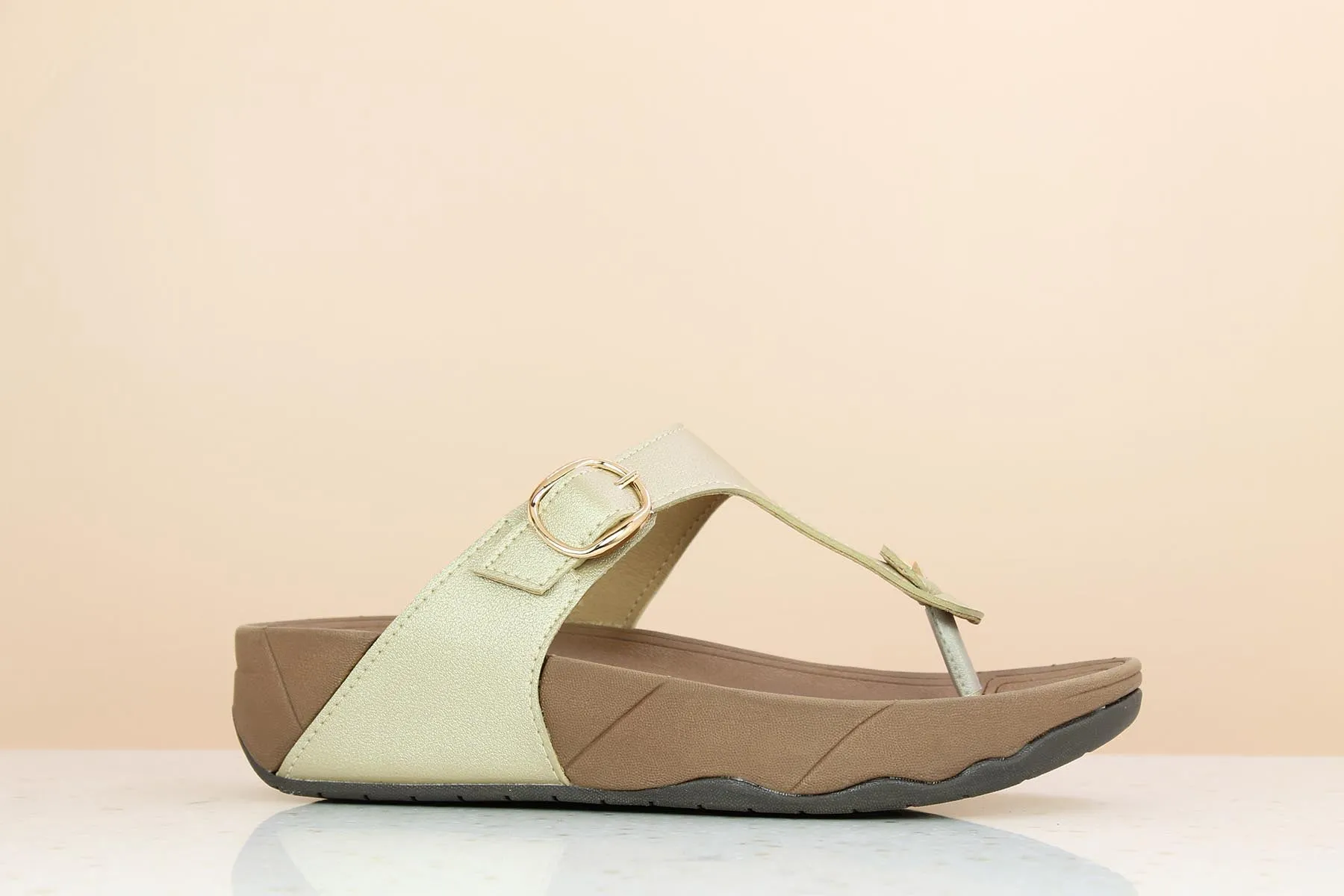 Women Gold Solid Casual Comfort Sandals